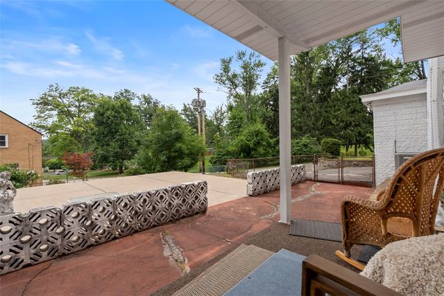 4606 Brownsville Rd, Whitehall, PA 15236