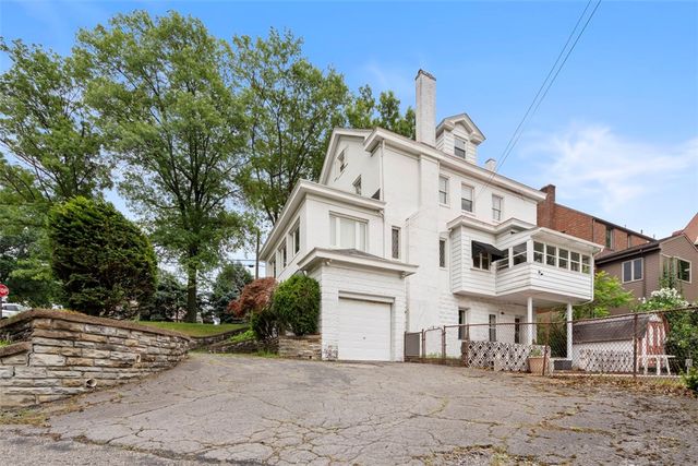 4606 Brownsville Rd, Whitehall, PA 15236