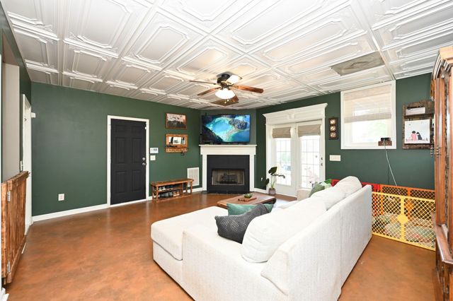 306 Michael Cir, Mount Juliet, TN 37122