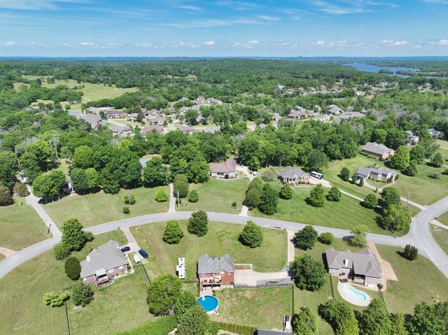 306 Michael Cir, Mount Juliet, TN 37122