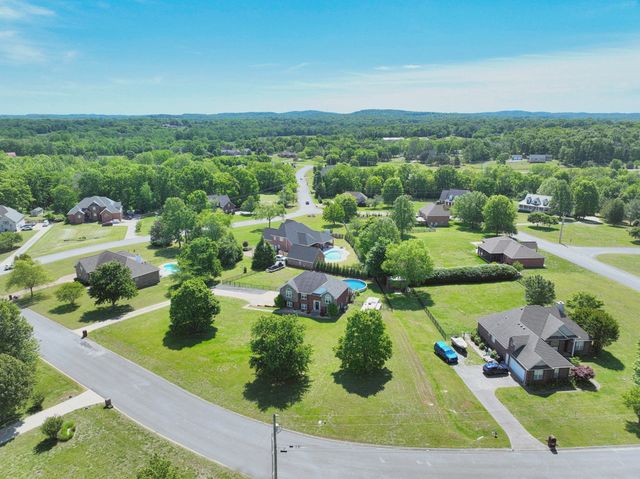 306 Michael Cir, Mount Juliet, TN 37122