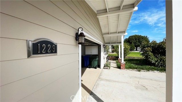 1229 Coventry Drive, Thousand Oaks, CA 91360