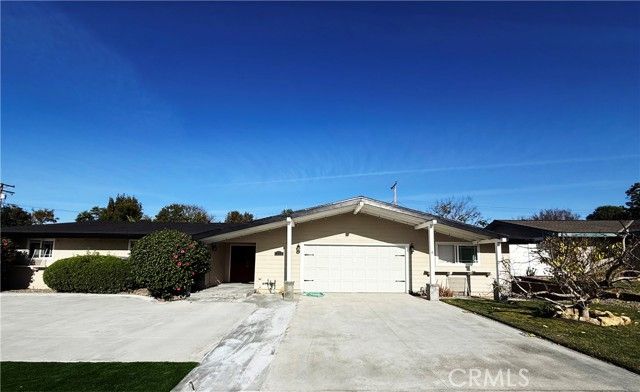 1229 Coventry Drive, Thousand Oaks, CA 91360