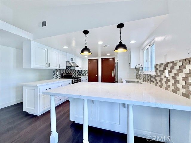 1229 Coventry Drive, Thousand Oaks, CA 91360