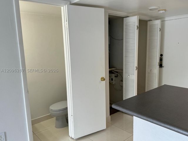 5731 NW 37th St 219, Virginia Gardens, FL 33166
