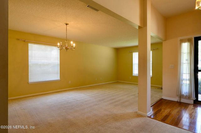2140 FEATHERWOOD Drive W, Jacksonville, FL 32233