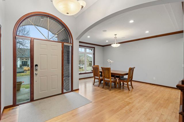 15196 Wood Duck Trail NW, Prior Lake, MN 55372