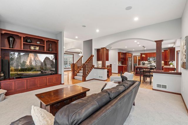 15196 Wood Duck Trail NW, Prior Lake, MN 55372