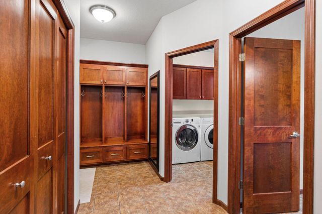 15196 Wood Duck Trail NW, Prior Lake, MN 55372