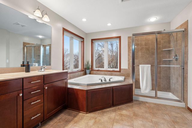 15196 Wood Duck Trail NW, Prior Lake, MN 55372