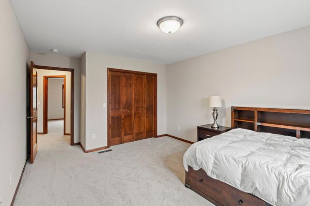 15196 Wood Duck Trail NW, Prior Lake, MN 55372