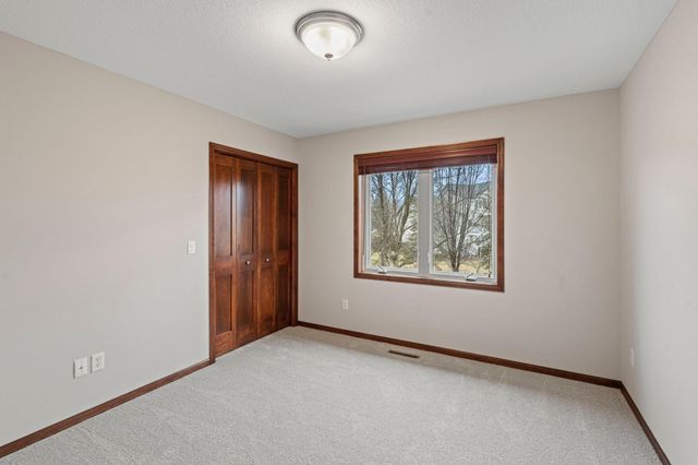 15196 Wood Duck Trail NW, Prior Lake, MN 55372