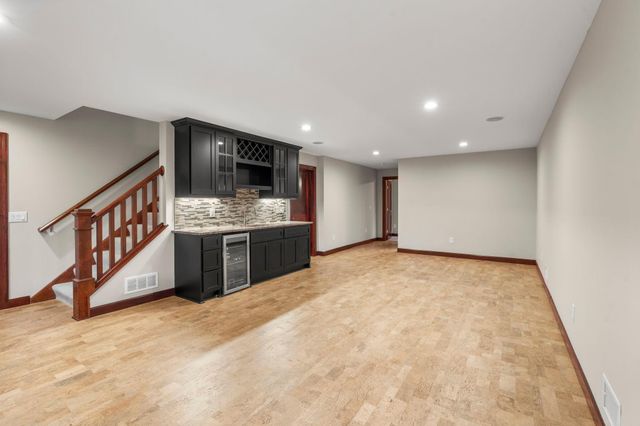 15196 Wood Duck Trail NW, Prior Lake, MN 55372