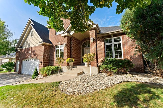 15196 Wood Duck Trail NW, Prior Lake, MN 55372