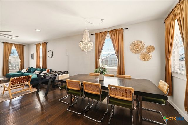 419 N Hackberry Street, San Antonio, TX 78202