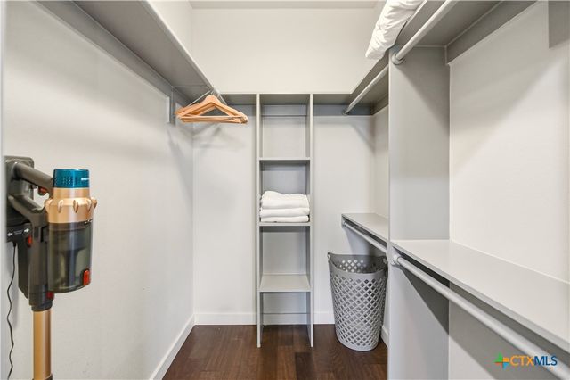 419 N Hackberry Street, San Antonio, TX 78202