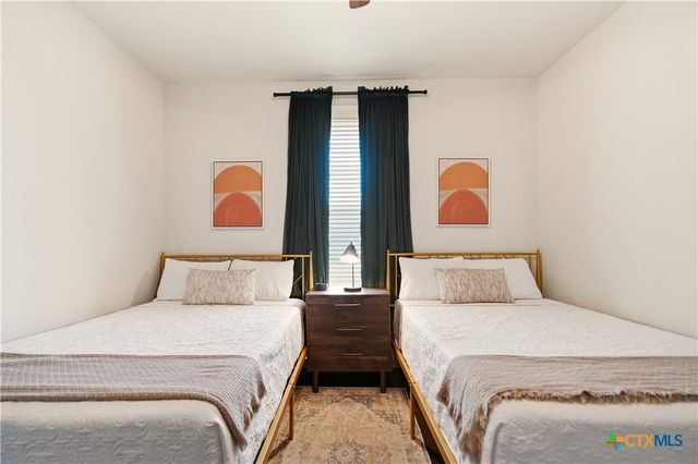 419 N Hackberry Street, San Antonio, TX 78202