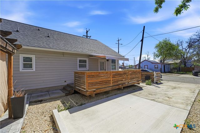 419 N Hackberry Street, San Antonio, TX 78202