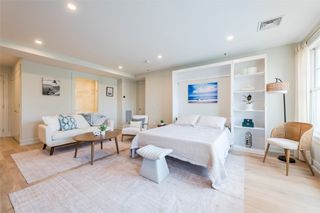 10 Brown & Howard Wharf 102, Newport, RI 02840