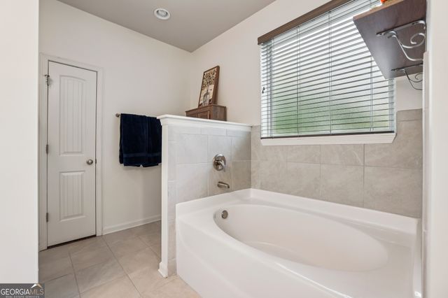 153 Knob Creek, Dawsonville, GA 30534