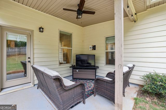 153 Knob Creek, Dawsonville, GA 30534