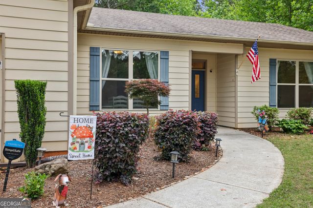 153 Knob Creek, Dawsonville, GA 30534