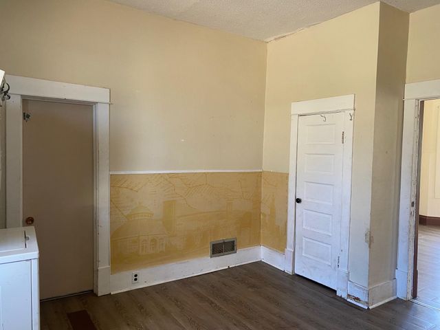 402 S Main Street, Mahnomen, MN 56557