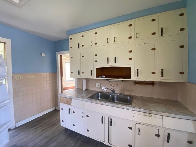 402 S Main Street, Mahnomen, MN 56557