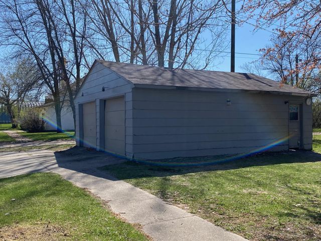 402 S Main Street, Mahnomen, MN 56557