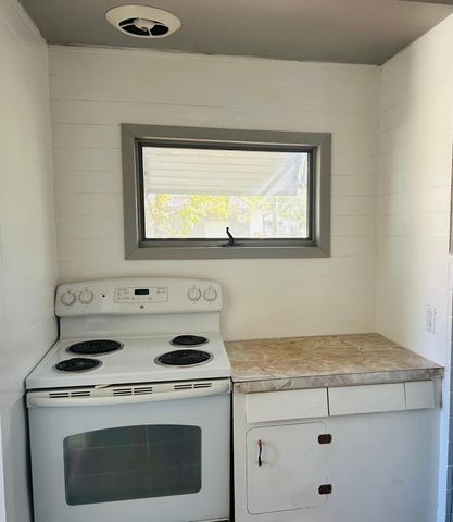 402 S Main Street, Mahnomen, MN 56557