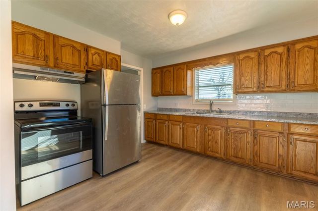 912 Delano Street, Poplar Bluff, MO 63901