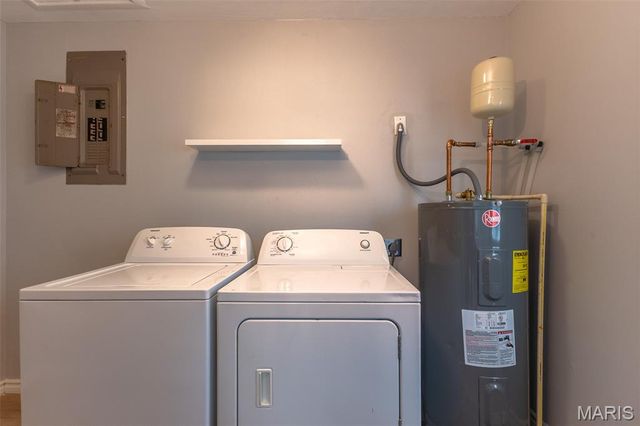 912 Delano Street, Poplar Bluff, MO 63901