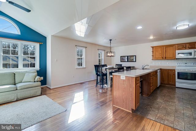 211 WESTLAKE BLVD, Prince Frederick, MD 20678