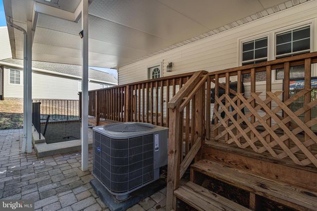 211 WESTLAKE BLVD, Prince Frederick, MD 20678