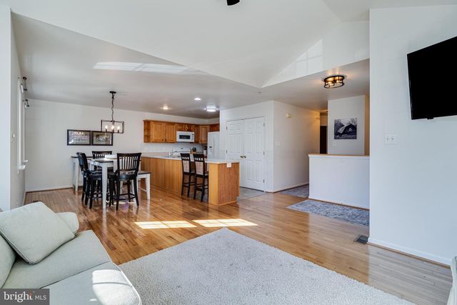 211 WESTLAKE BLVD, Prince Frederick, MD 20678