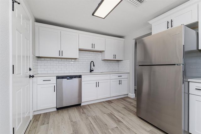 417 S SEMINOLE AVENUE, Fort Meade, FL 33841