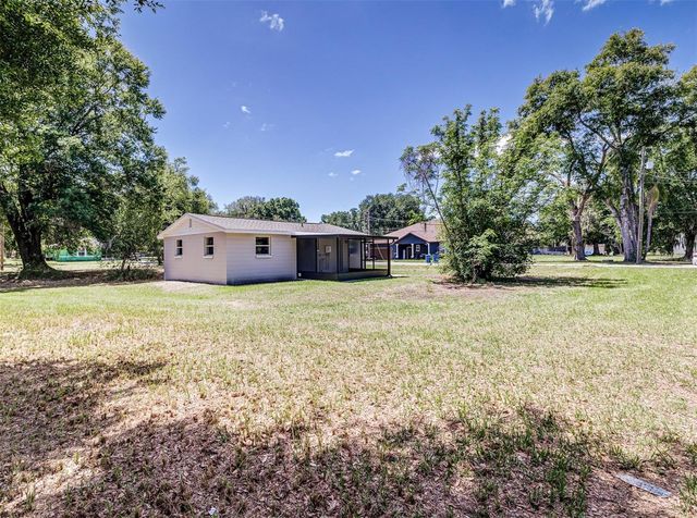 417 S SEMINOLE AVENUE, Fort Meade, FL 33841
