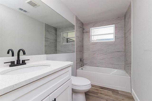 417 S SEMINOLE AVENUE, Fort Meade, FL 33841