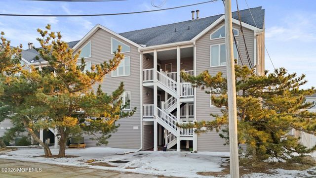 103 23rd Avenue 11, Seaside Park, NJ 08752