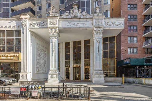 13338 Sanford Avenue 6C, Flushing, NY 11355