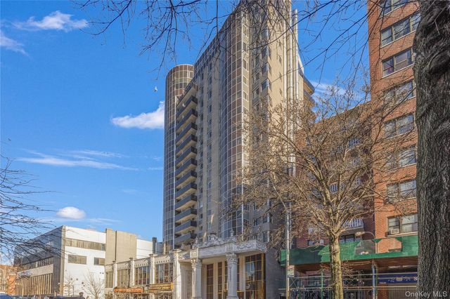 13338 Sanford Avenue 6C, Flushing, NY 11355