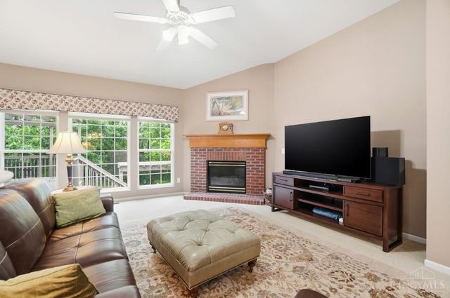 5594 Crestwood Drive, Mason, OH 45040