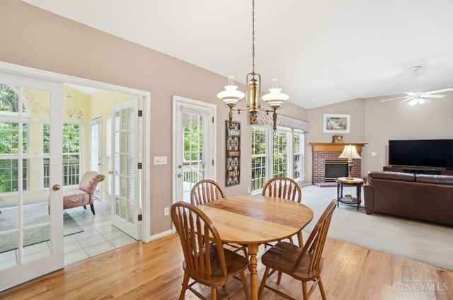 5594 Crestwood Drive, Mason, OH 45040