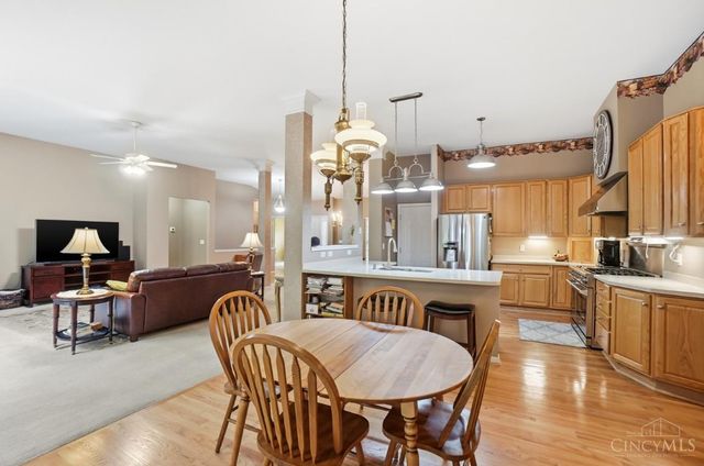 5594 Crestwood Drive, Mason, OH 45040