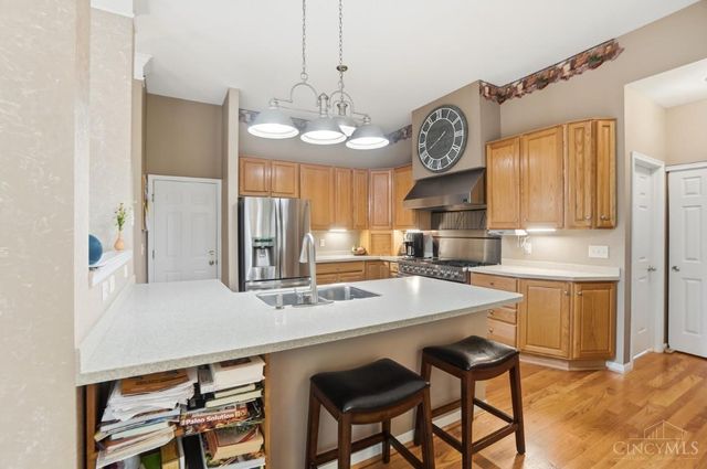 5594 Crestwood Drive, Mason, OH 45040