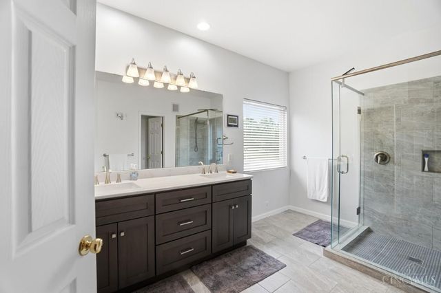 5594 Crestwood Drive, Mason, OH 45040