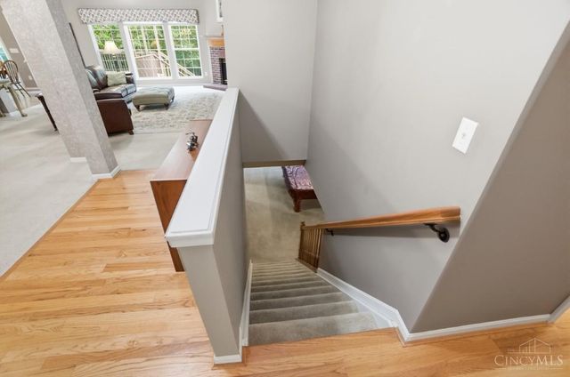 5594 Crestwood Drive, Mason, OH 45040