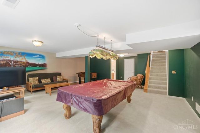 5594 Crestwood Drive, Mason, OH 45040