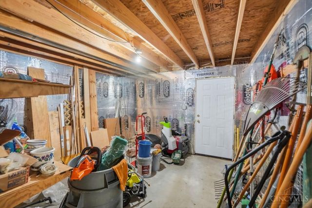 5594 Crestwood Drive, Mason, OH 45040