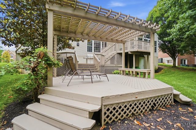5594 Crestwood Drive, Mason, OH 45040